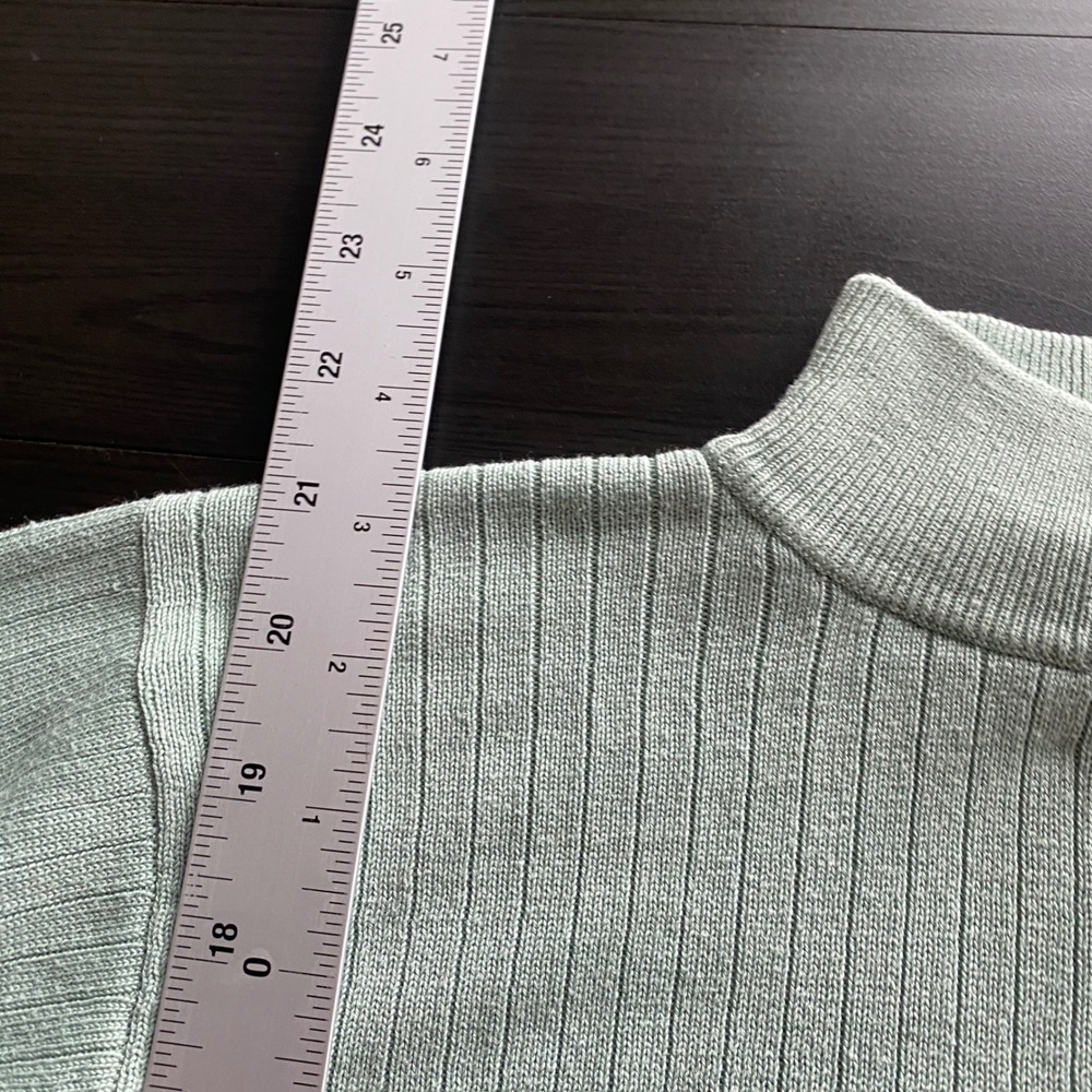 Vintage 90s Shirt Womens Small Silk Ribbed Mock neck Preppy Bill Blass Seafoam - Picture 5 of 6